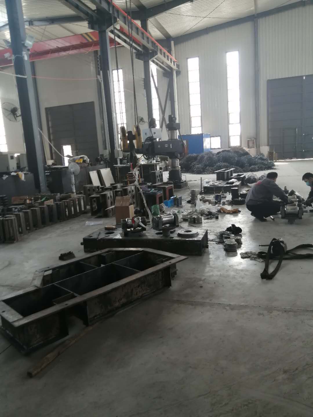 軋輥模具 機組安裝現場.jpg